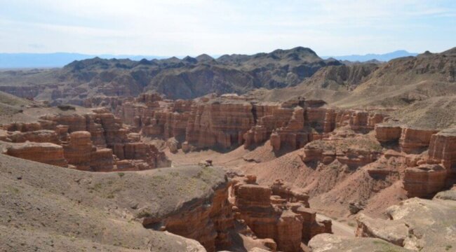 Charyn Canyon private tour