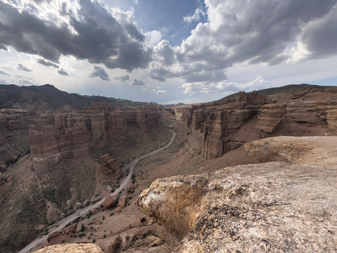 charyn canyon